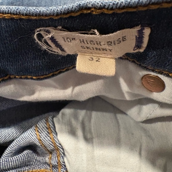 MADEWELL 10" High-Rise Skinny Jeans in Danny Wash: TENCEL™ Denim Edition size 32 - Picture 4 of 5